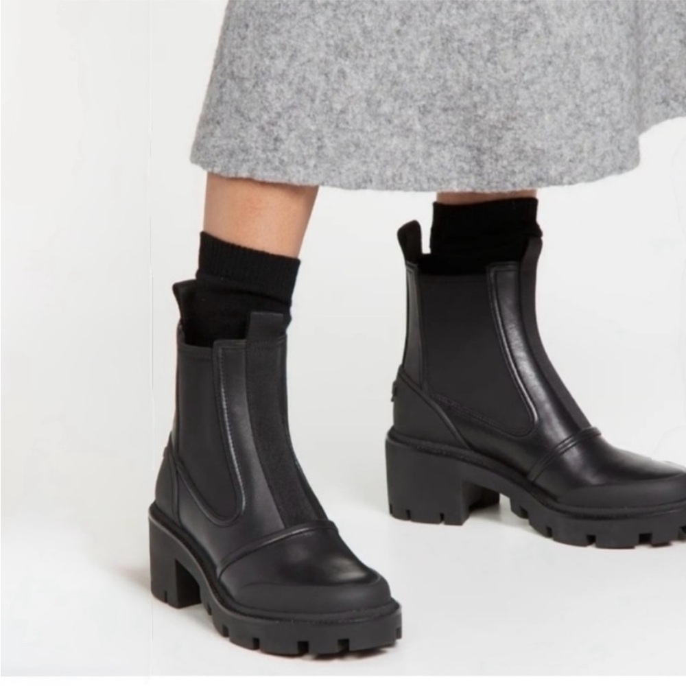 TORY BURCH CHELSEA LUG-SOLE Platform Ankle pull-on Boots Black Leather